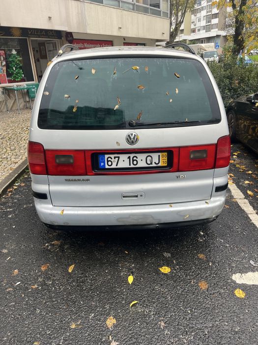 Carinha de 7 lugares