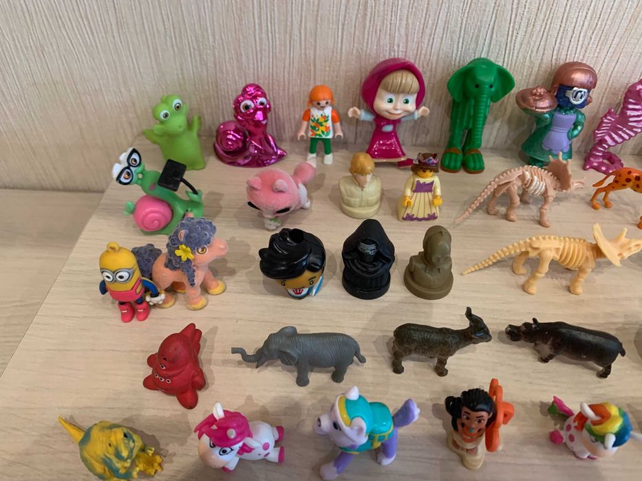 Продам игрушки, миниатюрные фигурки, продажа одним лотом