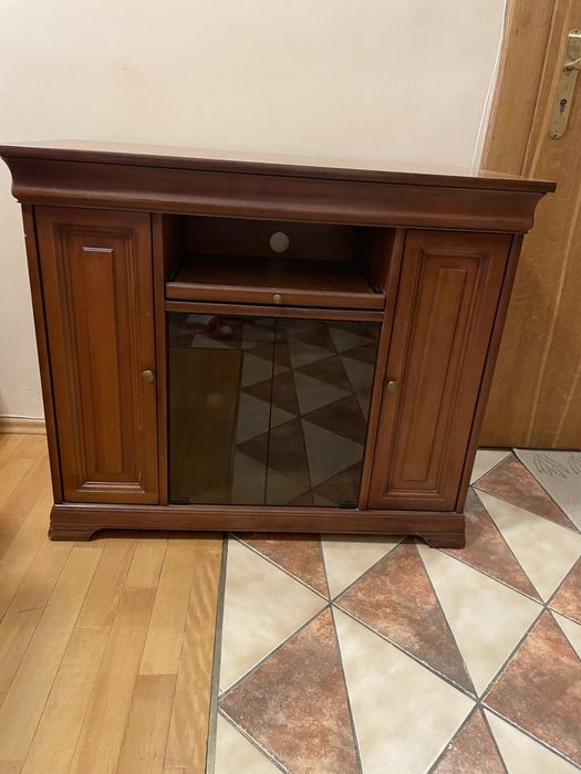 Тумба під телевізор, аудіо і відео