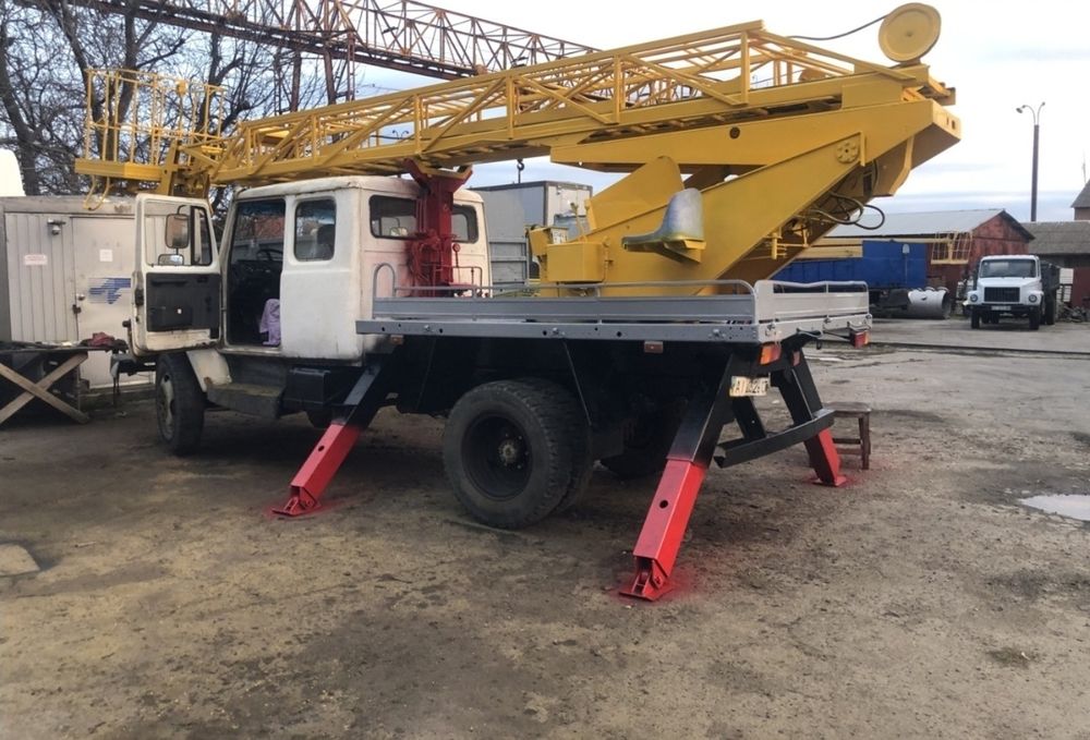 Оренда послуги автовежі аренда автовишки