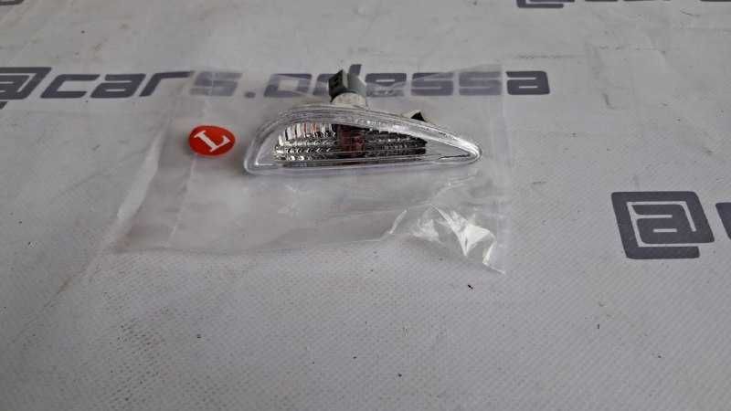 Указатель поворота левый Hyundai Sonata (92303-1R010)