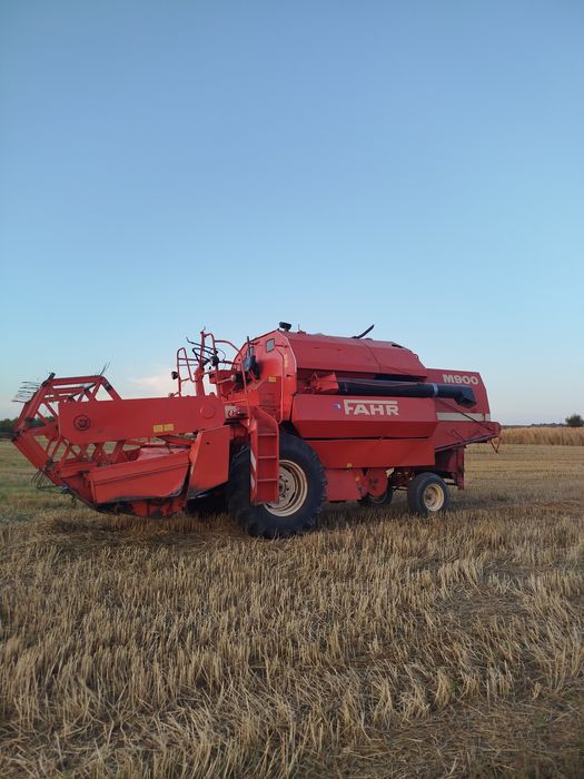 Kombajn Fahr m900 garażowany