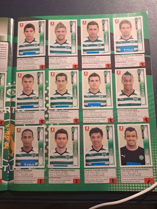 Caderneta Futebol 2008-09...completa.