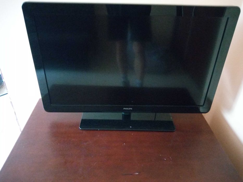 elewizor Philips 32 cale Full HD (32PFL3007H) – Sprawny, OKAZJA