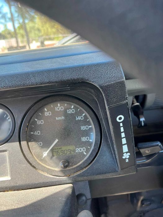 Defender 110 HCPU 2.5 Diesel – Nacional - Pick-up 3 lugares – Homologado TT - 78 mil km