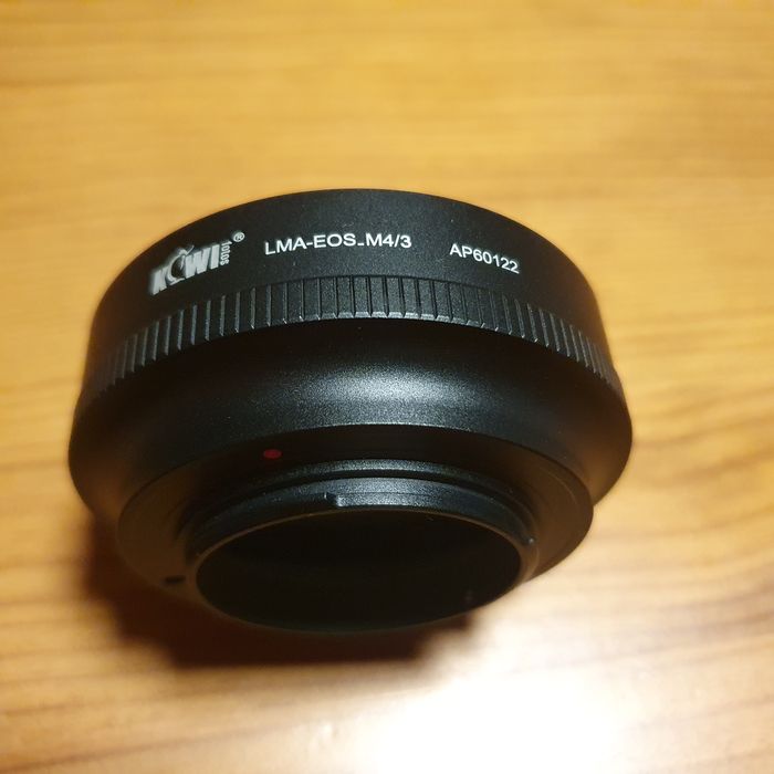Adaptador de objectivas Canon para Micro 4/3