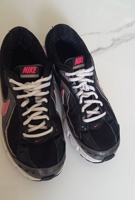 Женские кросовки Nike 38 5