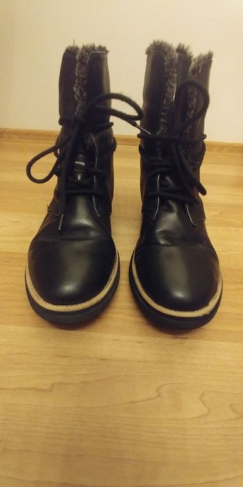 Botki damskie Clarks r.38 czarne