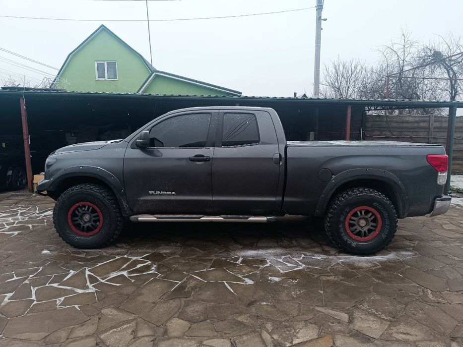Toyota Tundra Продаж, Обмін