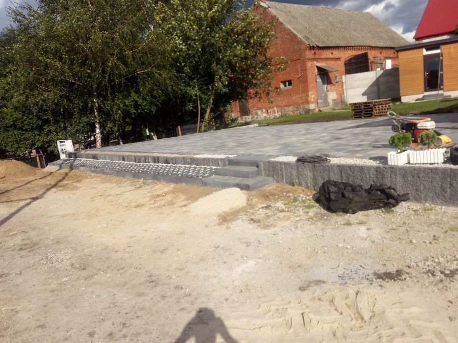 Kostka brukowa ,brukarstwo, układanie, Polbruk , płoty