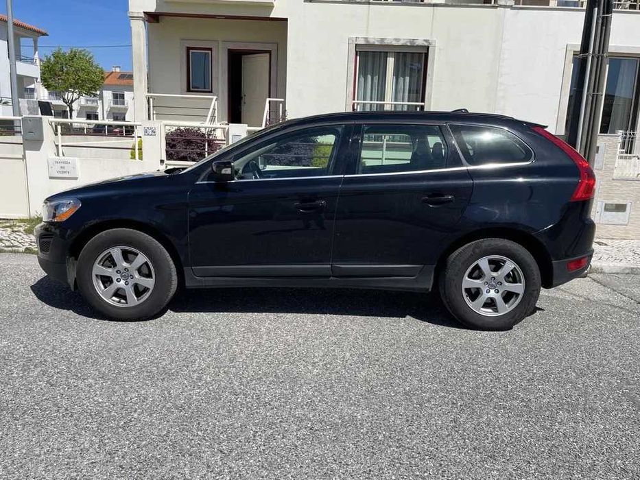 Volvo XC60, DrivE, nacional