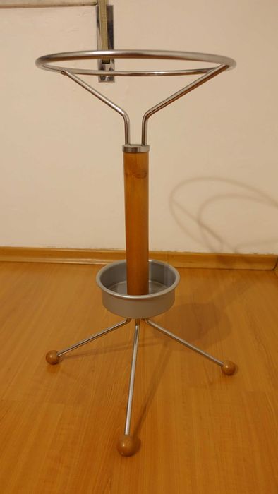 Suporte para Guarda-Chuvas