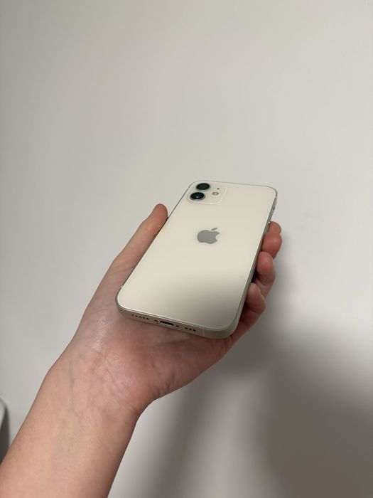 iPhone 12    128 гб