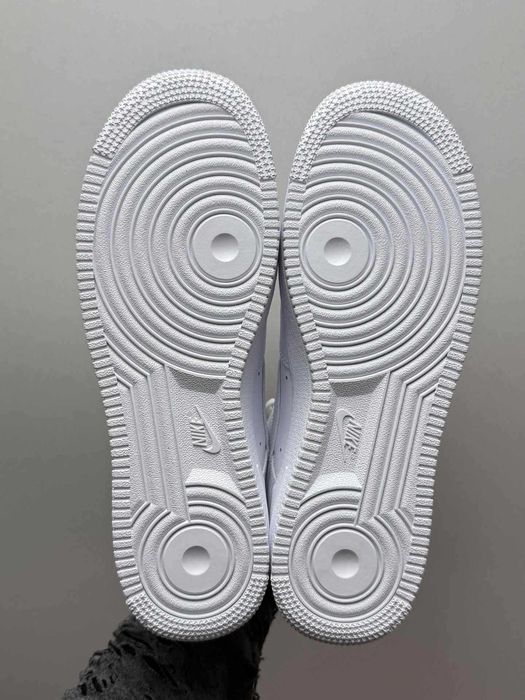Nike Air Force 1 Supreme R.39
