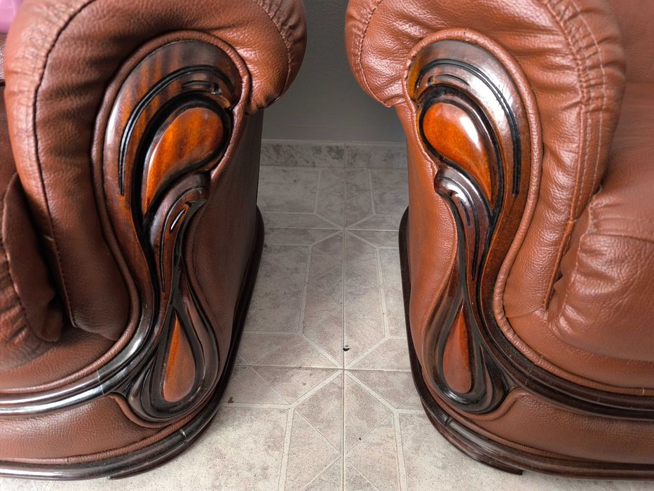 Sofás de Luxo em pele com cama incluída