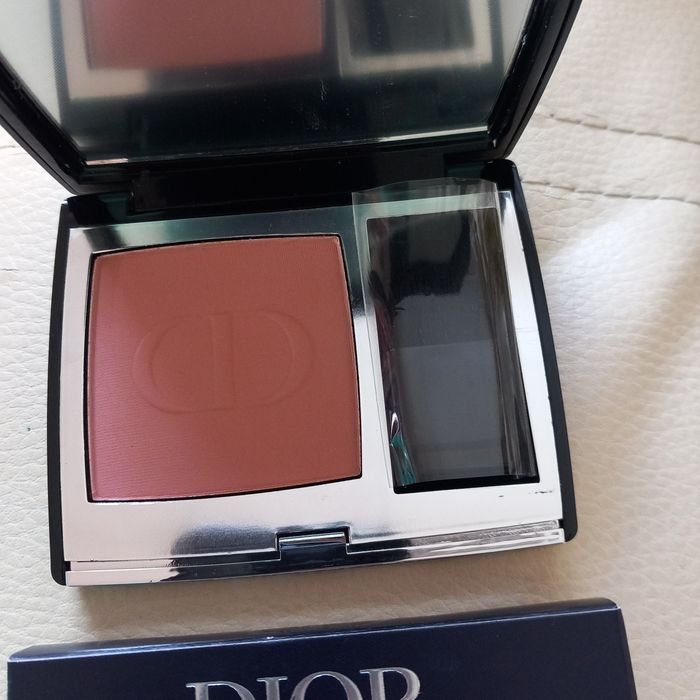 Nowy róż do policzków Dior rouge blush 100 nude look-matte 6 g