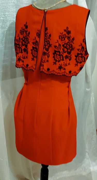 Vestido vermelho da Nouritano Paris