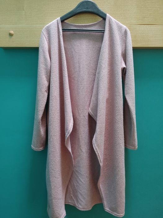 Sweterek, narzutka rozm.140/146