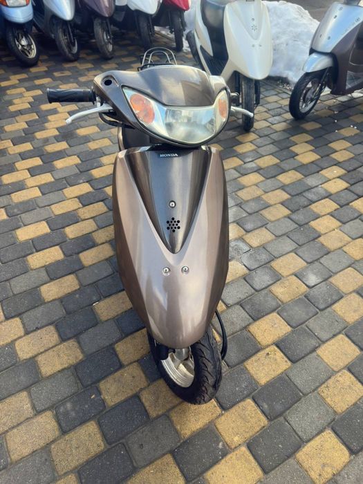 Скутер хонда ямаха сузукі honda yamaxa