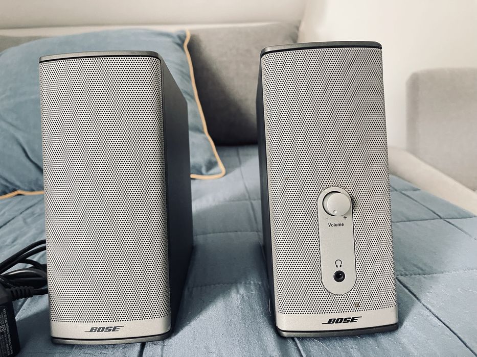 Bose Companion 2 series 3, colunas amplificadas para desktop