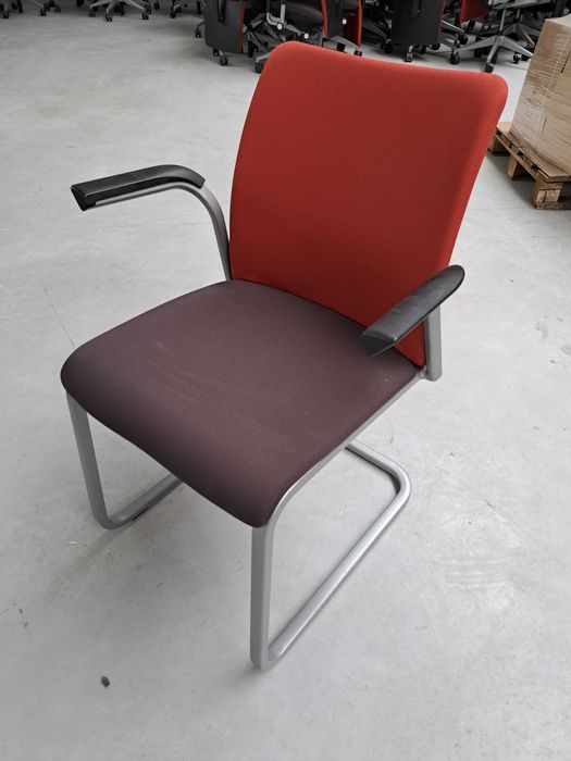Krzesło konferencyjne STEELCASE