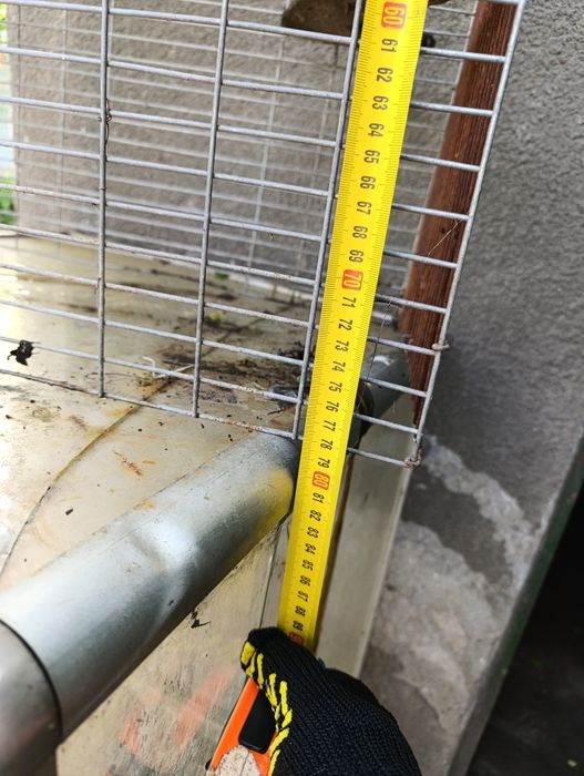 Клетки металлические