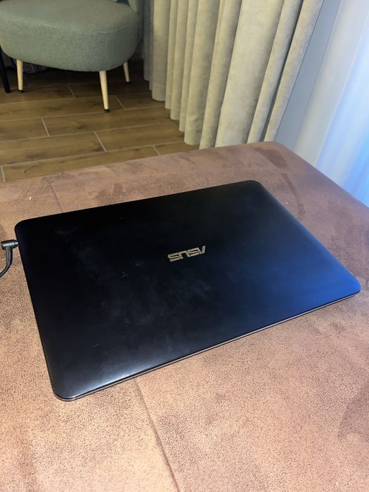 Sprawny laptop ASUS X555L w dobrym stanie