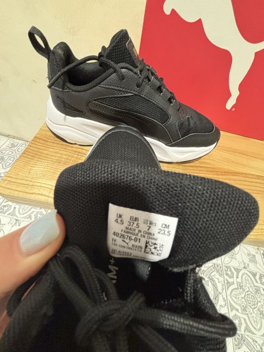 Кросівки жіночі PUMA