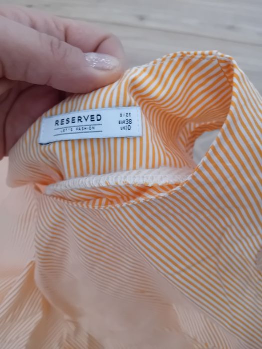 Białe spodenki Stradivarius 36