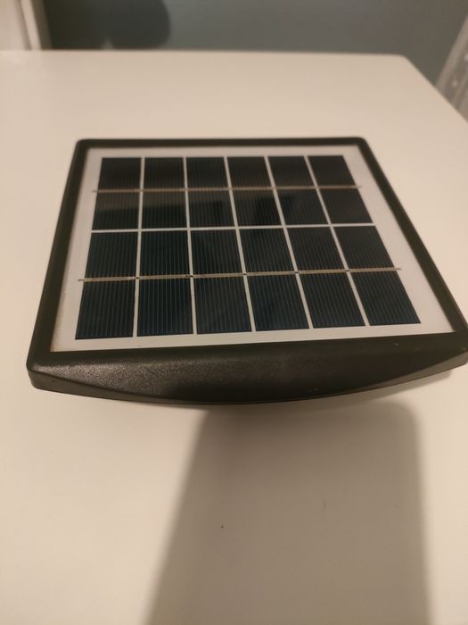 Lampa solarna do wodnego napowietrzenia