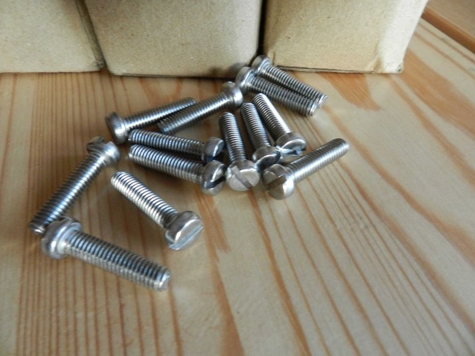 Śruby stal nierdzewna m6 x 25mm łbem walcowym