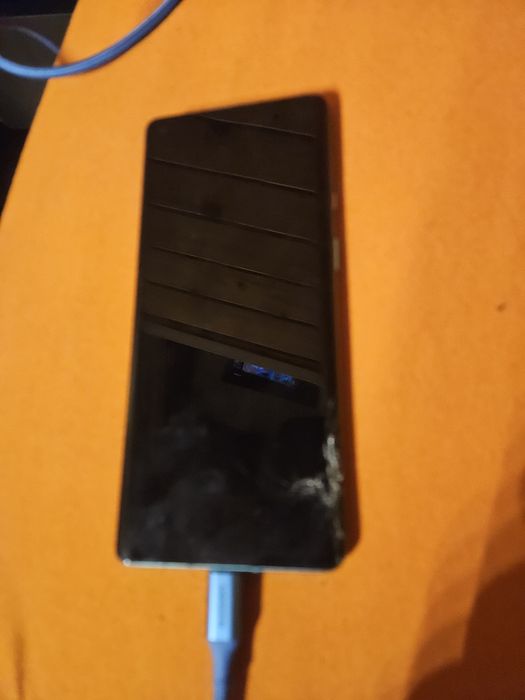 Oneplus 8 256gb uszkodzony wyświetlacz