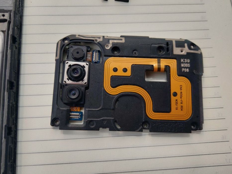 Запчасти Samsung M30S.