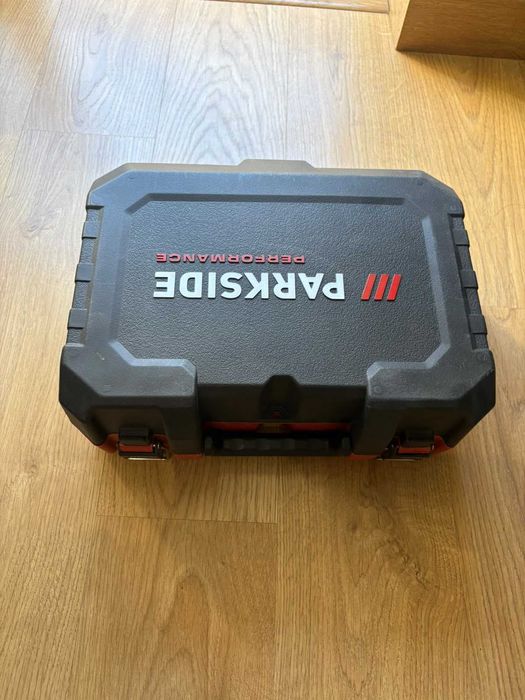 Parkside Aparafusadora de Impacto 20V + Cordless 20v kits