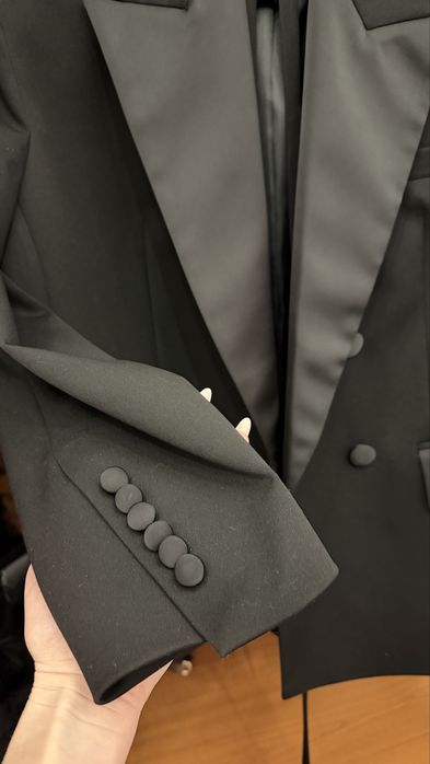 Vloria обʼємний піджак one size