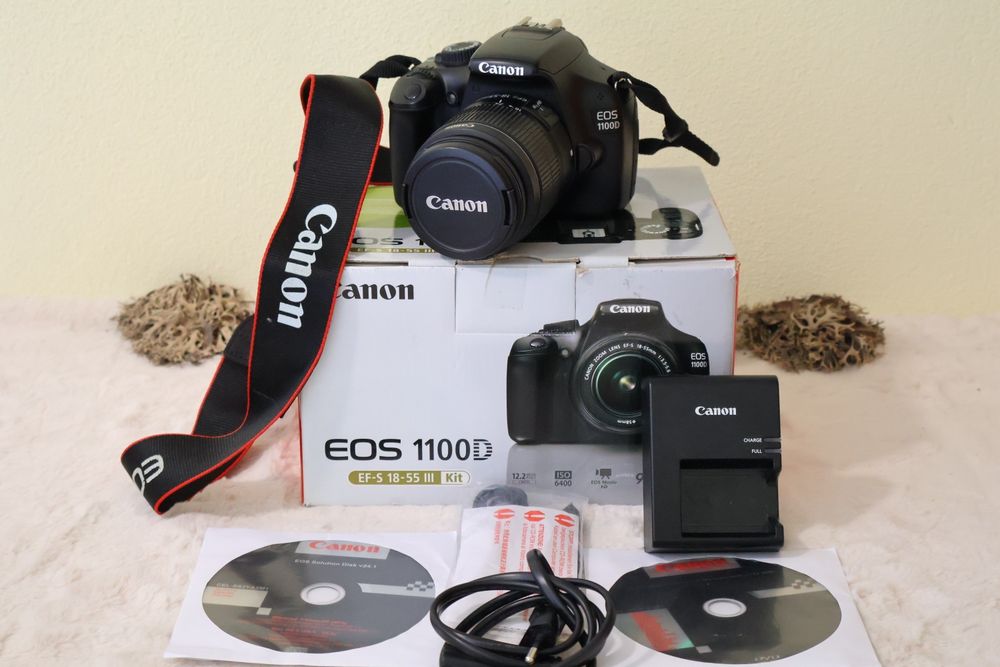 Canon EOS 1100D + EFS 18-55mm