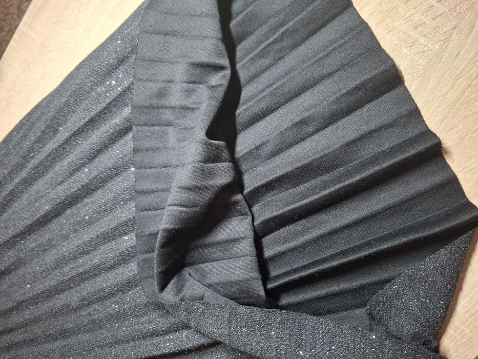 Спідниця міді пліссе