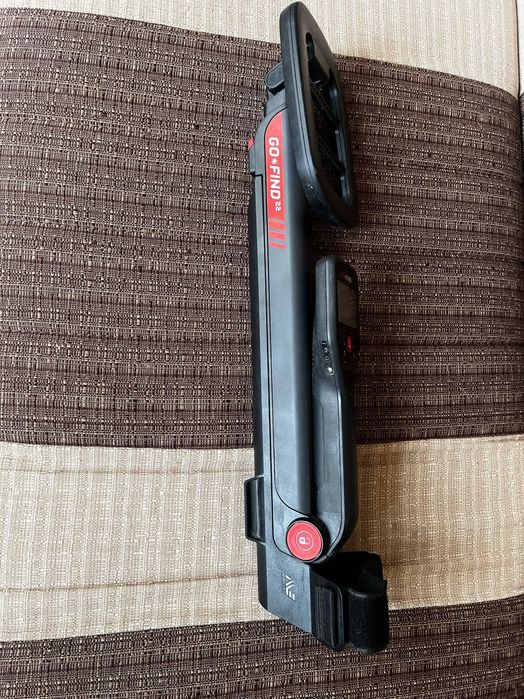 Металошукач Minelab GO-FIND 22