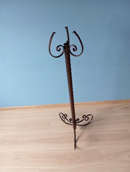 Kwietnik metalowy