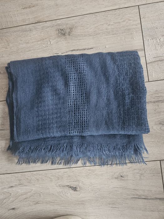Szal w kolorze jeansu