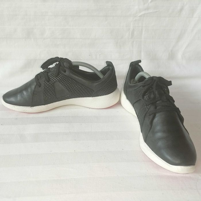 Clarks roz.39 /UK 5,5 D/ - dł. wkł.24,5 cm- skóra- stan bdb