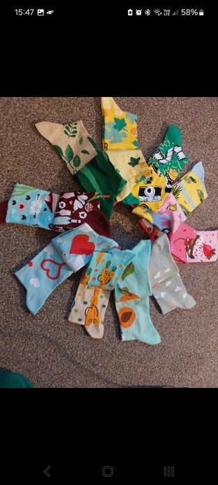 Wielka góra skarpet