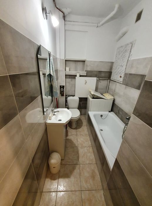 Wynajmę 2 pokojowe mieszkanie w centrum