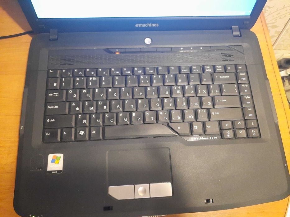 ноутбук в 2 ядра, функциональный и быстрый