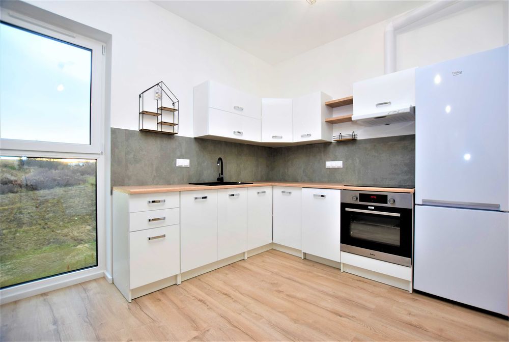 40 m2 2 pokoje balkon garaż ul. Wołyńska