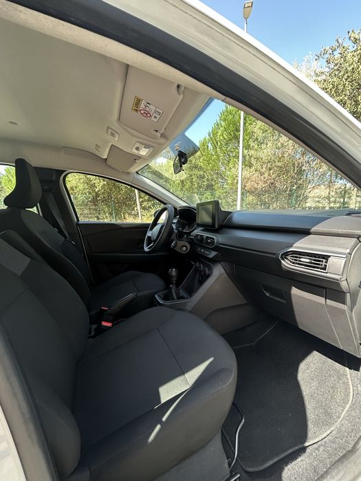 Dacia sandero expression gpl
