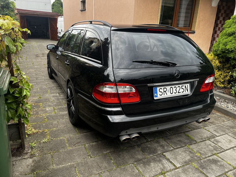Sprzedam Mercedes w211 kombi 3.2 cdi