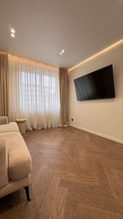 Боздош. Продаж 2-х кімнатної. Шо 75 м.кв.