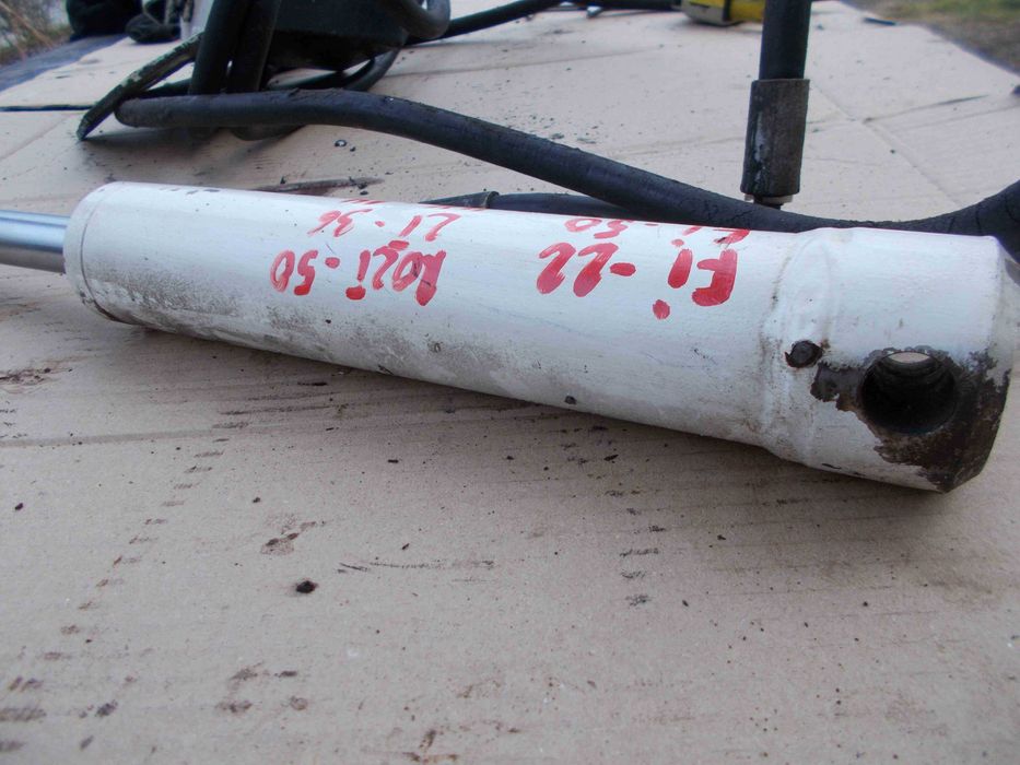 Siłownik hydrauliczny dwustronny pompka wywrot do przyczepki prasa