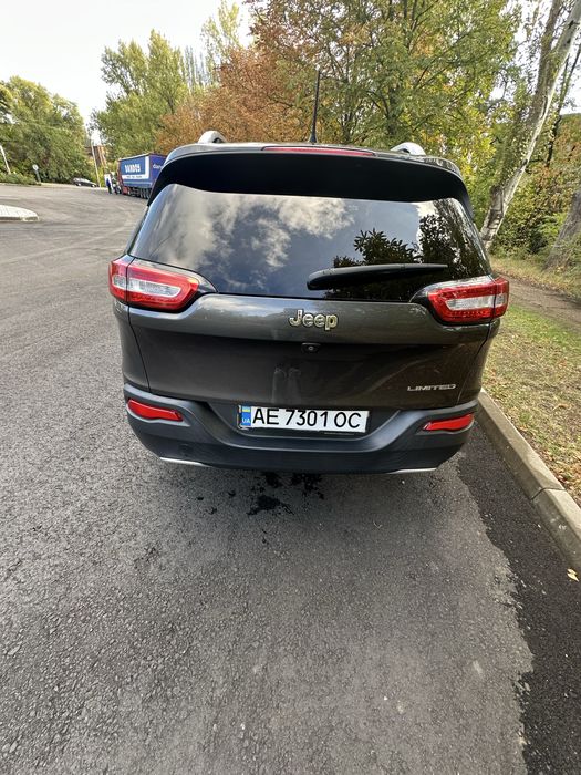 Продам Jeep Cheeroki kl. 2016